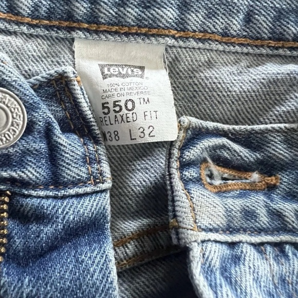 Vintage 90s 550 Levi’s Men’s Relaxed Jeans (38x32) Light Wash Y2K 100% Cotton - Picture 4 of 4